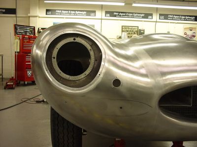 Lynx_XKSS_9_LHD_-_Fitting_Up_285729.JPG