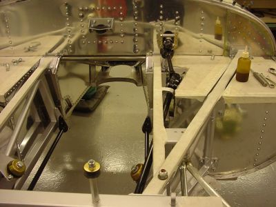 Lynx_XKSS_9_LHD_-_Fitting_Up_28629.JPG