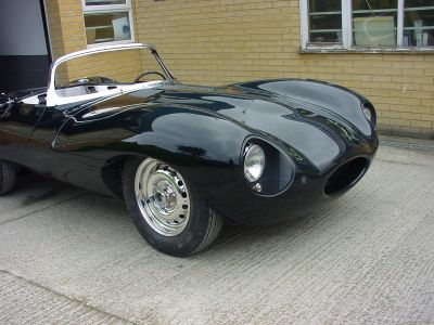 Lynx_XKSS_9_LHD_-_Paint_Complete.jpg
